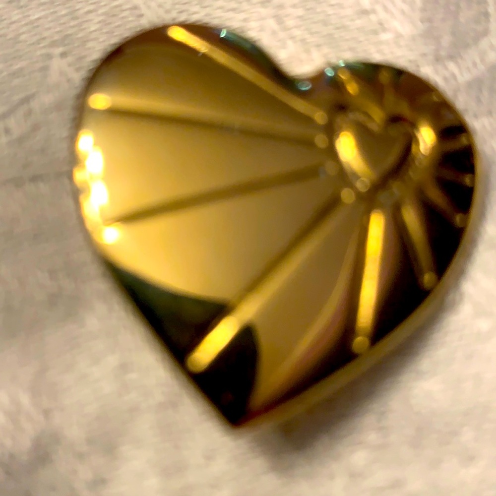 Vintage gold heart lapel pin